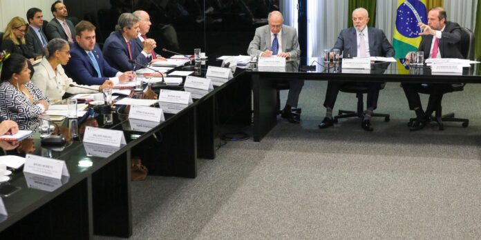 percentual-de-biodiesel-no-diesel-subira-para-14%-em-marco-de-2024