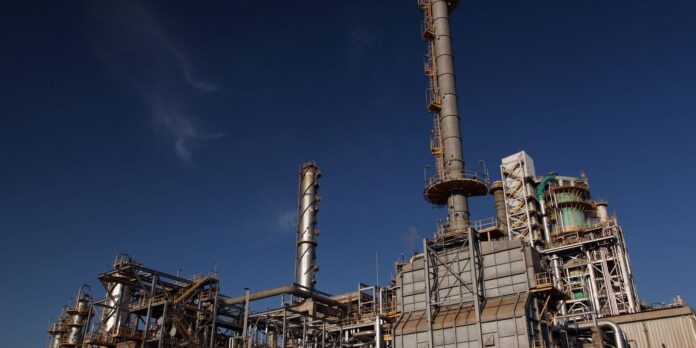 s&p-eleva-nota-de-credito-da-petrobras