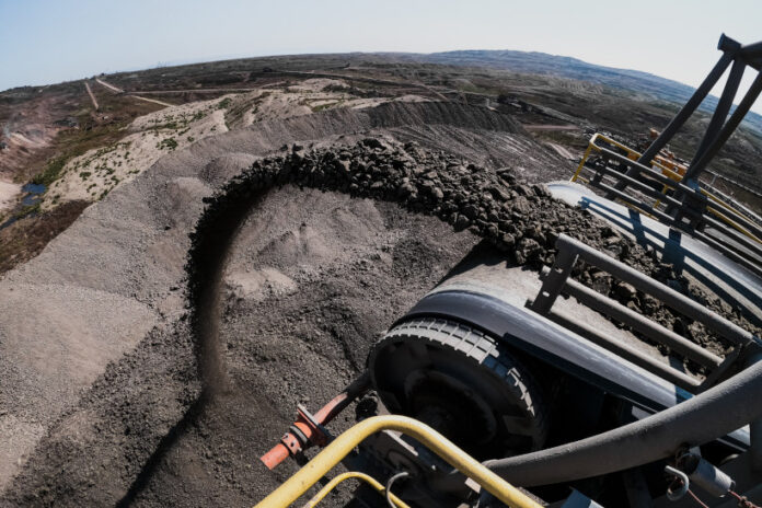 com-novo-governo,-polonia-quer-dar-fim-ao-uso-do-carvao-na-geracao-eletrica