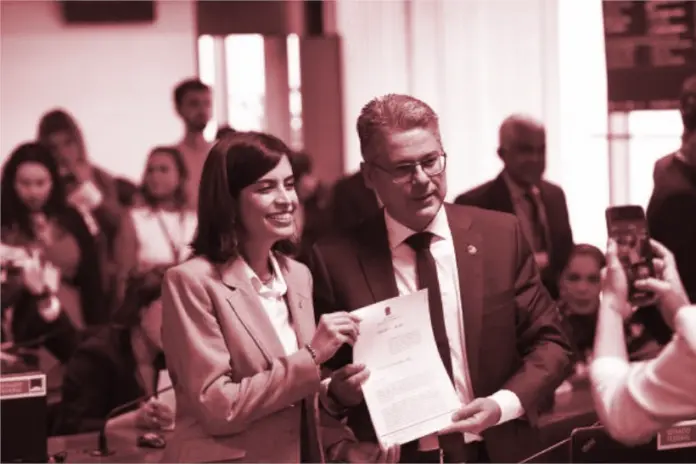 agronegocio-tenta-reduzir-obrigacoes-e-ser-pago-em-plano-de-adaptacao-climatica agronegocio-tenta-reduzir-obrigacoes-e-ser-pago-em-plano-de-adaptacao-climatica
