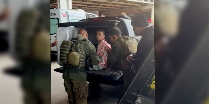 sequestrador-de-onibus-e-transferido-de-delegacia-para-presidio