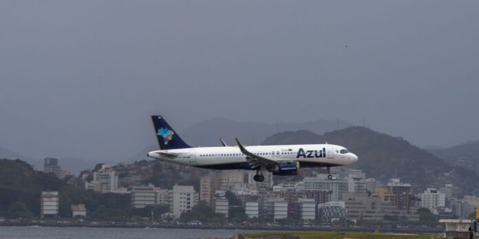 fiscais-apuram-condicoes-de-trabalho-em-aeroportos-do-rio
