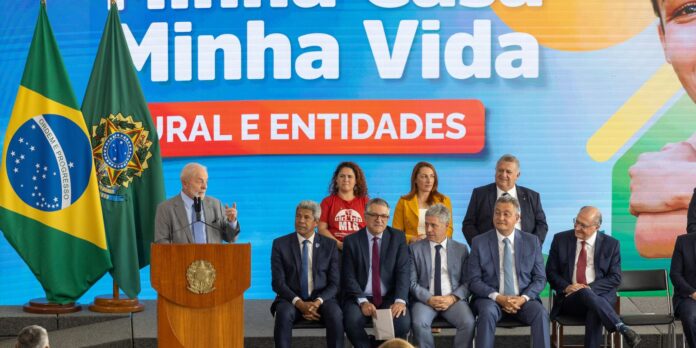 governo-anuncia-112-mil-casas-para-area-rural-e-movimentos-por-moradia