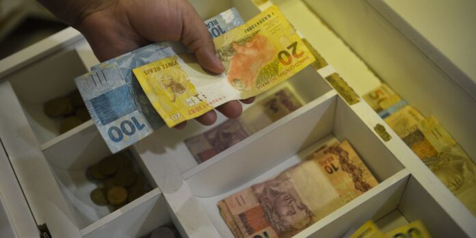 abono-do-pis/pasep-para-nascidos-em-marco-e-abril-e-liberado abono-do-pis/pasep-para-nascidos-em-marco-e-abril-e-liberado