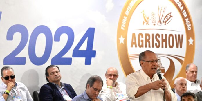 alckmin-defende-dialogo-com-congresso-sobre-desoneracao-da-folha alckmin-defende-dialogo-com-congresso-sobre-desoneracao-da-folha