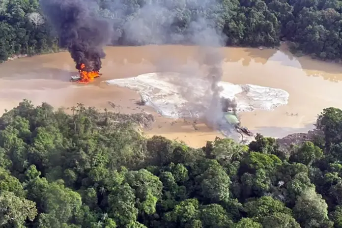 garimpo-em-terras-indigenas-da-amazonia-cresceu-360%-nos-governos-temer-e-bolsonaro