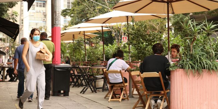 dias-das-maes:-bares-e-restaurantes-esperam-aumento-de-20%-nas-vendas dias-das-maes:-bares-e-restaurantes-esperam-aumento-de-20%-nas-vendas