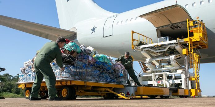 base-aerea-de-canoas-esta-com-capacidade-limitada,-alerta-general