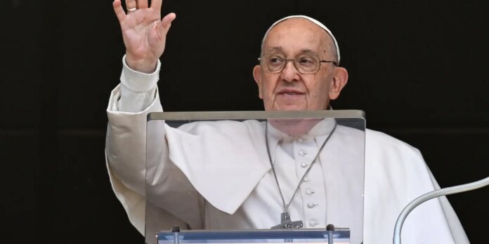 papa-francisco-se-solidariza-em-ligacao-a-arcebispo-de-porto-alegre