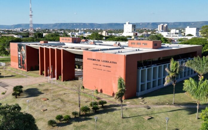 assembleia-divulga-resultado-preliminar-dos-aprovados-em-concurso-com-salarios-de-ate-r$-32-mil