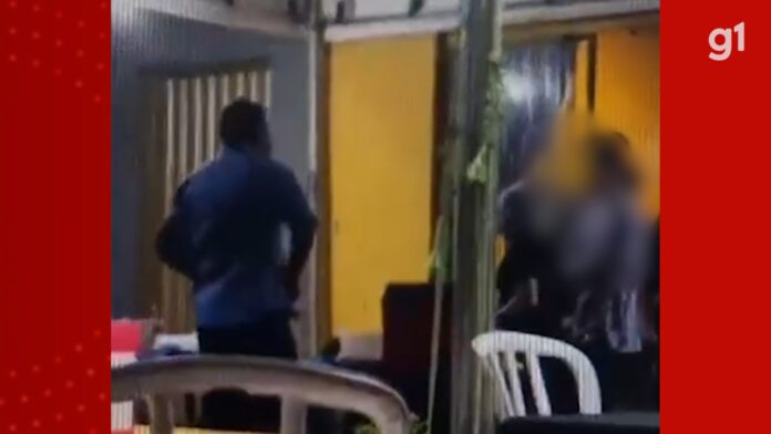 policial-militar-e-preso-apos-se-envolver-em-confusao-e-ameacar-dona-de-comercio,-diz-pm