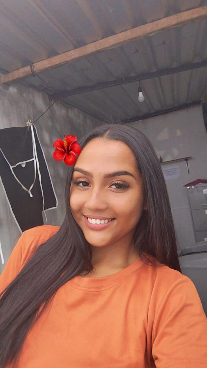 mae-diz-que-desmaiou-no-momento-do-acidente-e-acordou-com-filha-em-cima-dela: mae-diz-que-desmaiou-no-momento-do-acidente-e-acordou-com-filha-em-cima-dela: