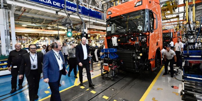alckmin-destaca-investimento-de-r$-2-bilhoes-anunciado-pela-scania