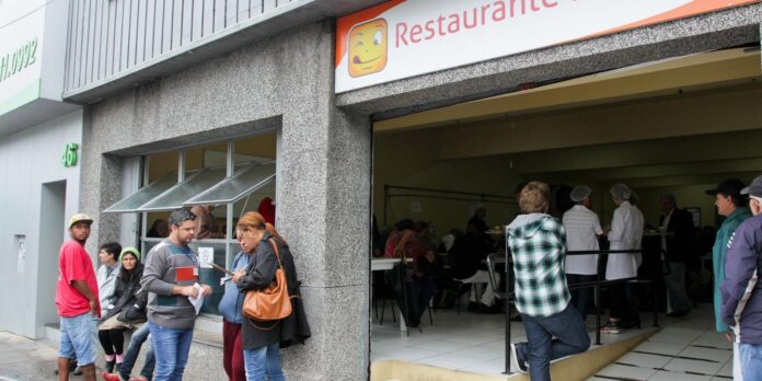 restaurante-popular-do-centro-de-porto-alegre-reabre-amanha