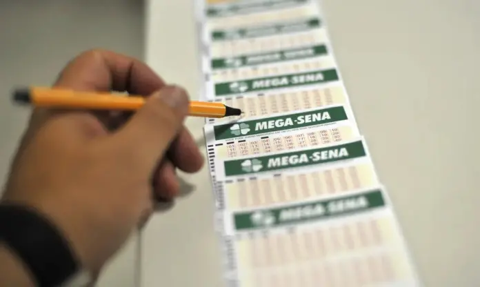 mega-sena:-aposta-de-araguaina-ganha-r$-40-mil-ao-acertar-cinco-numeros mega-sena:-aposta-de-araguaina-ganha-r$-40-mil-ao-acertar-cinco-numeros