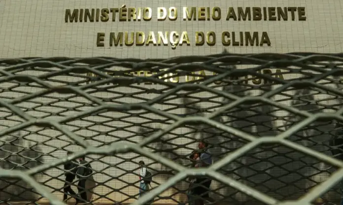 stj-determina-a-suspensao-da-greve-de-servidores-ambientais