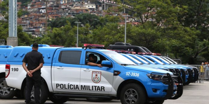 pm-apura-possiveis-abusos-em-abordagem-a-adolescentes-negros-no-rio