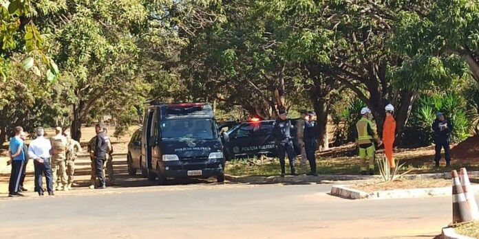 policia-descarta-suspeita-de-bomba-na-embaixada-da-russia,-em-brasilia