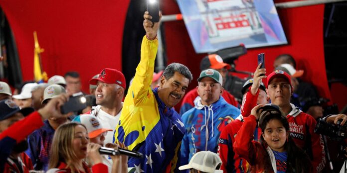 maduro-e-proclamado-presidente-da-venezuela-e-acusa-golpe-de-estado maduro-e-proclamado-presidente-da-venezuela-e-acusa-golpe-de-estado