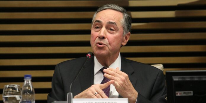 barroso-diz-que-stf-teve-atuacao-controversa-no-combate-a-corrupcao barroso-diz-que-stf-teve-atuacao-controversa-no-combate-a-corrupcao