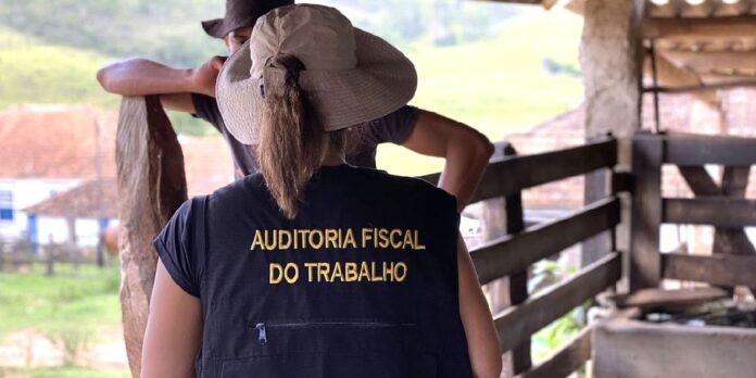 operacao-federal-resgata-593-pessoas-submetidas-a-trabalho-escravo operacao-federal-resgata-593-pessoas-submetidas-a-trabalho-escravo