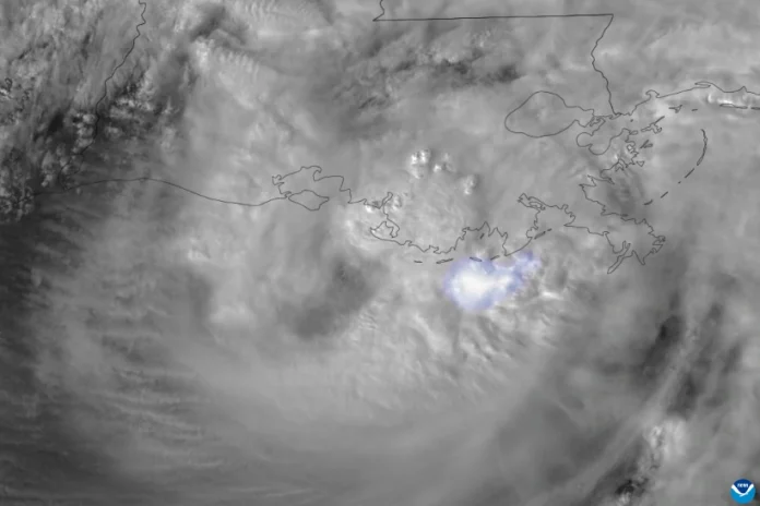 clima-extremo:-furacao-francine-avanca-sobre-o-sul-dos-eua