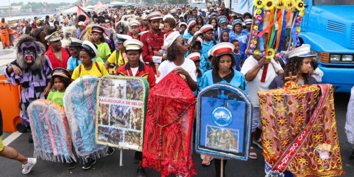 ato-por-liberdade-religiosa-e-1a-agenda-publica-de-macae-como-ministra