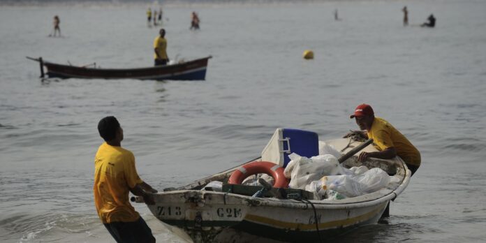 mutirao-de-ativistas-abre-festival-sobre-oceanos-em-sao-paulo mutirao-de-ativistas-abre-festival-sobre-oceanos-em-sao-paulo