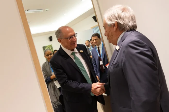 meta-climatica-do-brasil-e-“ambiciosa”,-mas-factivel”,-diz-alckmin-na-cop29