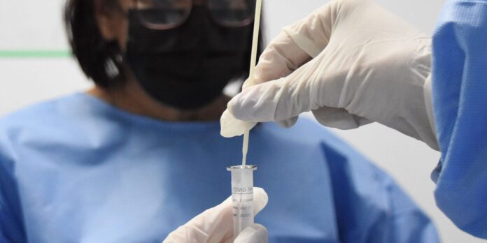 pesquisa-revela-risco-de-covid-grave-em-pessoas-com-hiv-com-50-anos