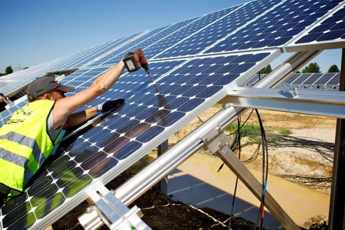 expansao-da-matriz-eletrica-brasileira-em-2024-supera-10-gw,-90%-deles-eolicos-e-solares