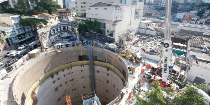desabamento-abre-cratera-na-linha-laranja-do-metro-de-sao-paulo desabamento-abre-cratera-na-linha-laranja-do-metro-de-sao-paulo
