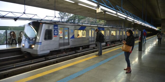 saiba-como-vao-funcionar-o-trem-e-o-metro-de-sp-no-natal-e-no-ano-novo saiba-como-vao-funcionar-o-trem-e-o-metro-de-sp-no-natal-e-no-ano-novo