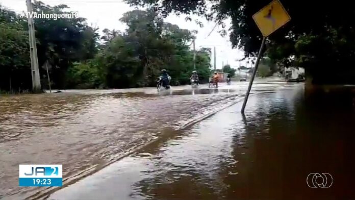 videos:-jornal-anhanguera-2a-edicao-to-de-segunda-feira,-6-de-janeiro-de-2025