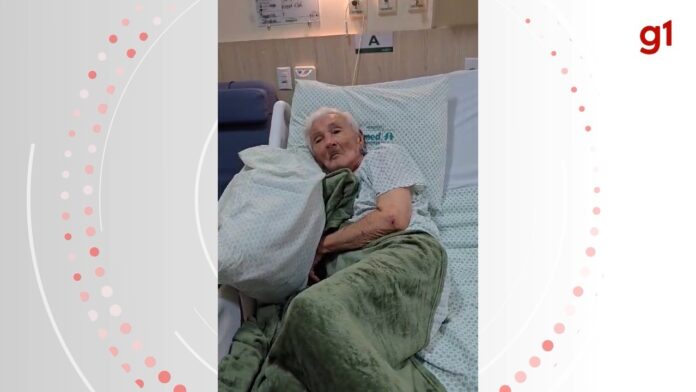 idoso-de-86-anos-fica-‘dopado’-apos-receber-dose-errada-de-medicamento-em-hospital,-diz-familia