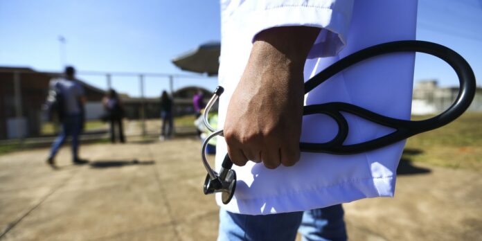 inscricoes-para-primeira-etapa-do-revalida-2025-vao-ate-sexta-feira