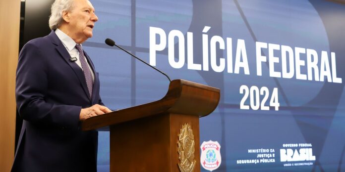 pf-aumentou-em-70%-apreensoes-contra-crime-organizado,-diz-lewandowski