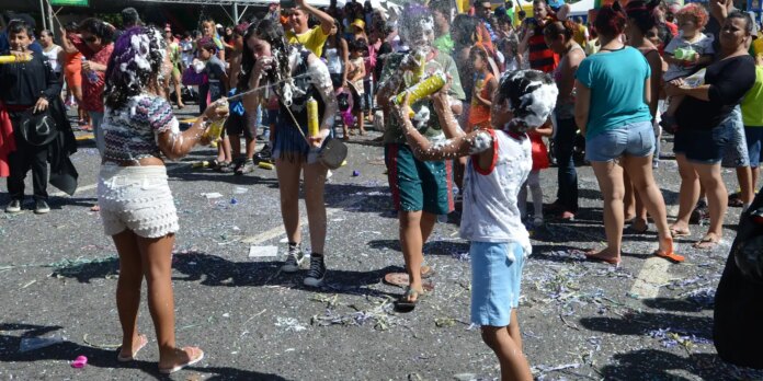 campanha-quer-proteger-criancas-e-adolescentes-no-carnaval campanha-quer-proteger-criancas-e-adolescentes-no-carnaval