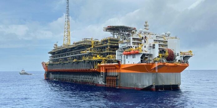 maior-plataforma-de-petroleo-do-brasil-inicia-operacao-no-pre-sal maior-plataforma-de-petroleo-do-brasil-inicia-operacao-no-pre-sal