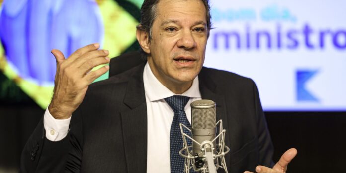 consignado-para-clt-busca-proteger-trabalhador-de-juros,-diz-haddad consignado-para-clt-busca-proteger-trabalhador-de-juros,-diz-haddad