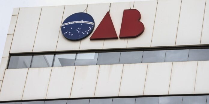 oab-rj-pede-a-exclusao-de-advogado-por-ataques-racistas-contra-juiza oab-rj-pede-a-exclusao-de-advogado-por-ataques-racistas-contra-juiza