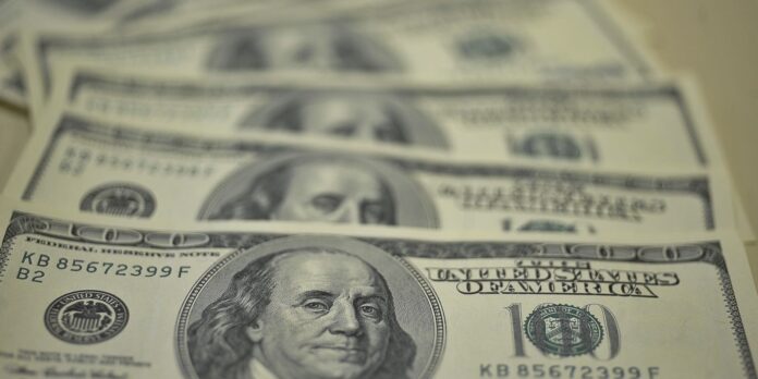 dolar-sobe-para-r$-5,75-com-tarifas-de-trump-e-declaracoes-de-haddad dolar-sobe-para-r$-5,75-com-tarifas-de-trump-e-declaracoes-de-haddad