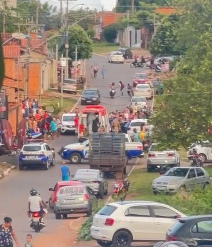 motorista-e-atingido-por-tiros-dentro-de-carro-em-avenida-de-araguaina