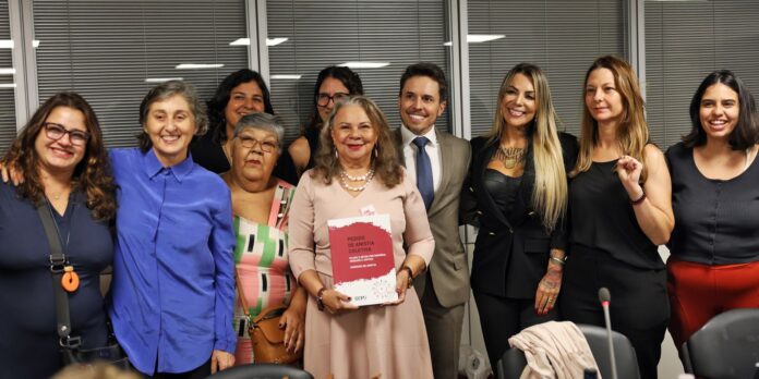 filhas-de-vitimas-da-ditadura-fazem-pedido-de-reparacao-e-memoria