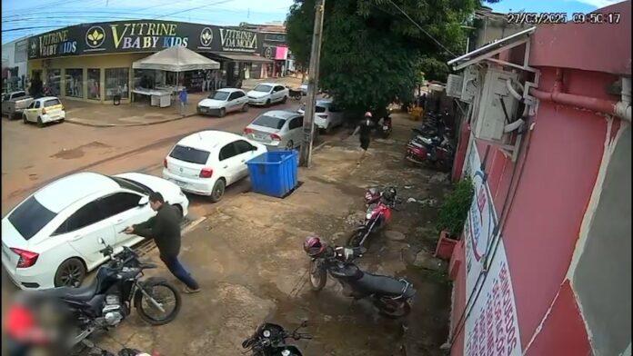 video-mostra-momento-em-que-motociclista-e-morto-a-tiros-durante-discussao-em-taquaralto