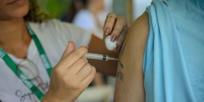 rio-vai-receber-um-milhao-de-doses-extras-da-vacina-triplice-viral