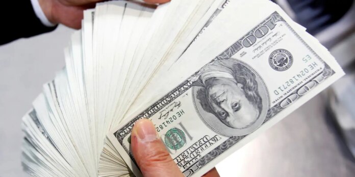 dolar-encosta-em-r$-6-apos-trump-impor-taxa-de-104%-a-china dolar-encosta-em-r$-6-apos-trump-impor-taxa-de-104%-a-china