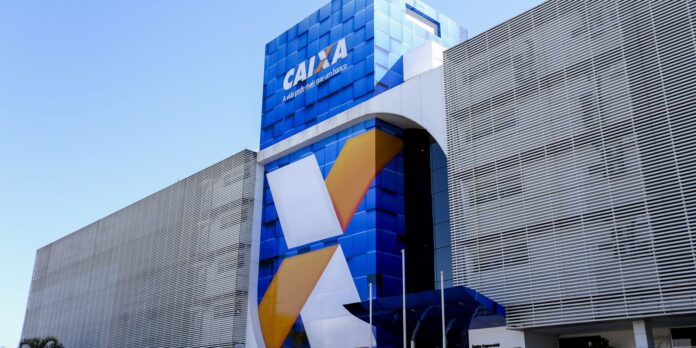 caixa-libera-abono-salarial-para-nascidos-em-marco-e-abril