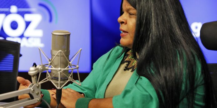demarcar-territorios-e-luta-continua-dos-povos-indigenas,-diz-ministra