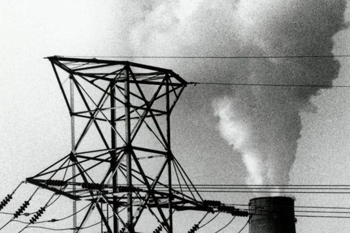 estudo:-110-empresas-mundiais-causaram-us$-28-tri-em-danos-climaticos